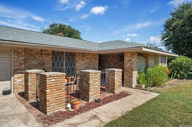 113 FANTASIA ST, San Antonio, TX 78216