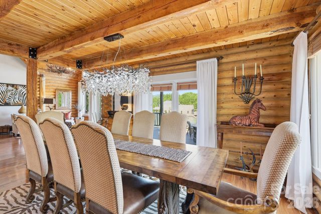 112 Sunny Morning Court, Hendersonville, NC 28792