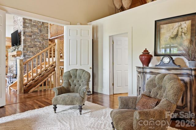 112 Sunny Morning Court, Hendersonville, NC 28792
