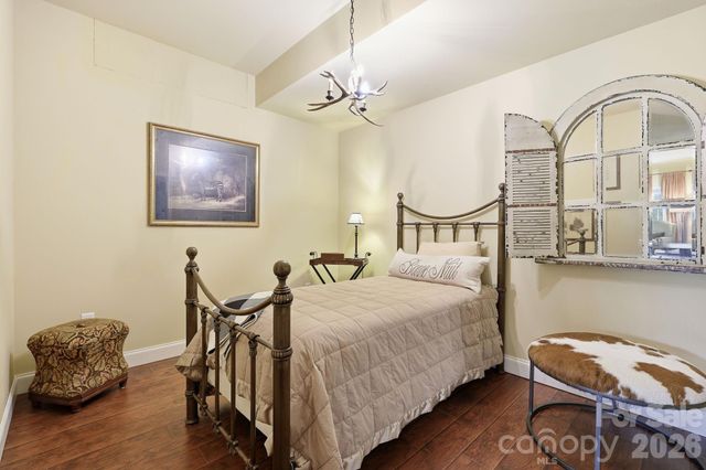 112 Sunny Morning Court, Hendersonville, NC 28792