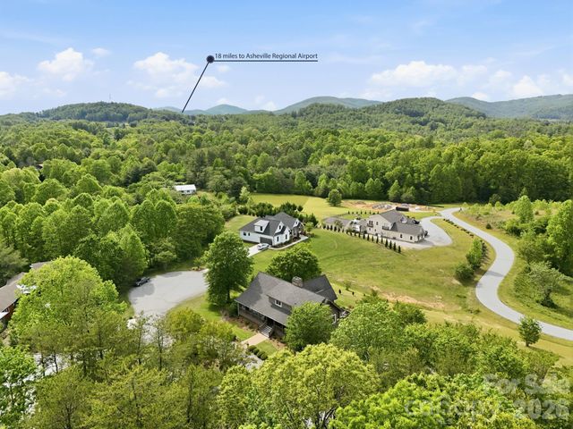 112 Sunny Morning Court, Hendersonville, NC 28792