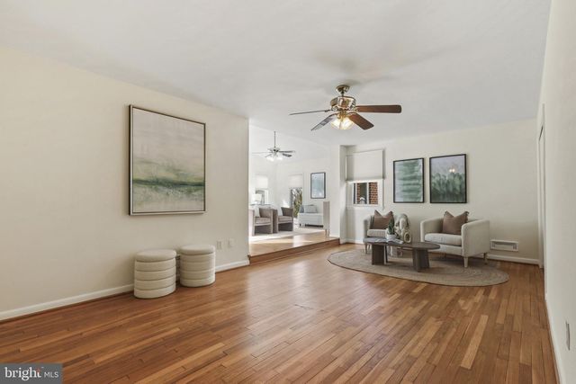 1214 OAKCROFT DR, Lutherville Timonium, MD 21093