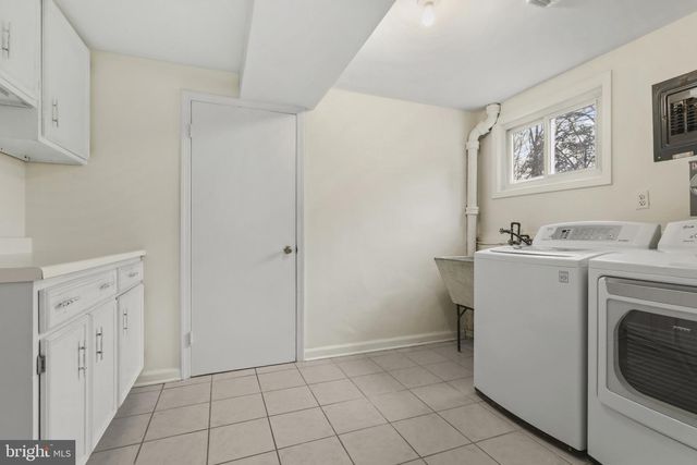 1214 OAKCROFT DR, Lutherville Timonium, MD 21093