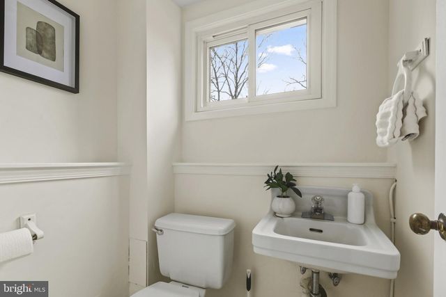 1214 OAKCROFT DR, Lutherville Timonium, MD 21093