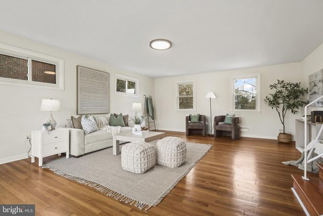 1214 OAKCROFT DR, Lutherville Timonium, MD 21093