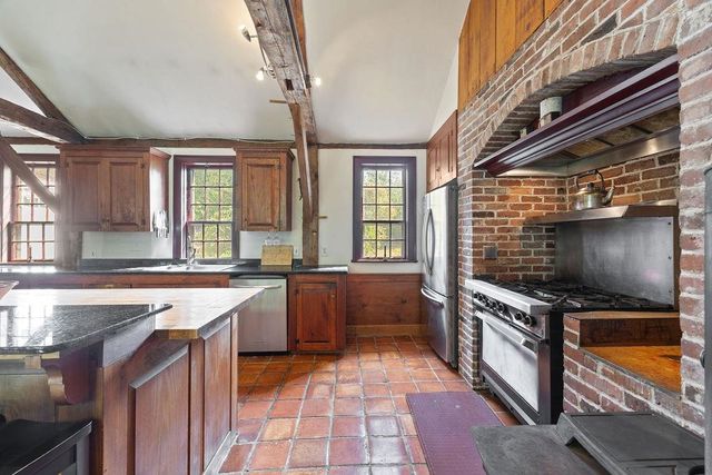 585 Province Road, Gilmanton, NH 03237