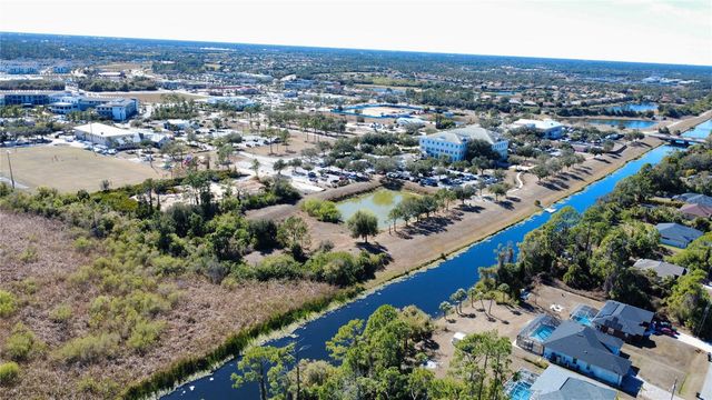 4395 HANSARD AVENUE, North Port, FL 34286