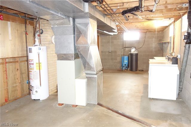 5135 Sheaters Drive, North Canton, OH 44720