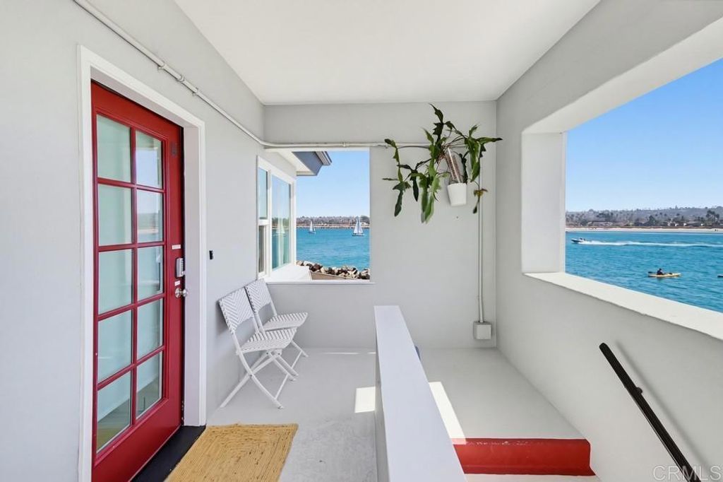 2613 Mission Blvd 14, San Diego, CA 92109 — photo 4