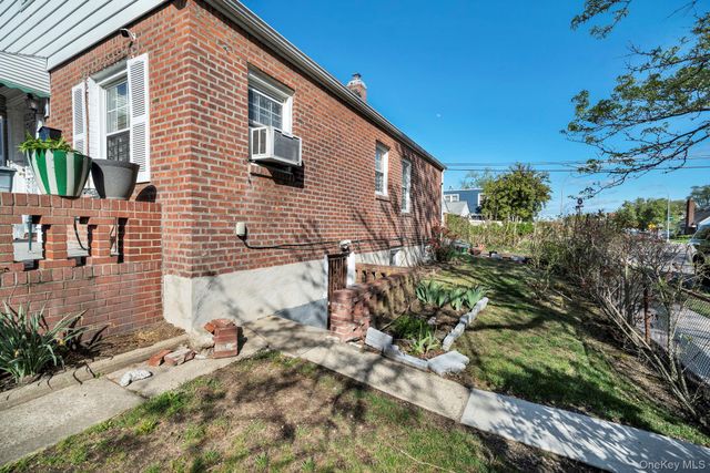 119-53 230th Street, Cambria Heights, NY 11411