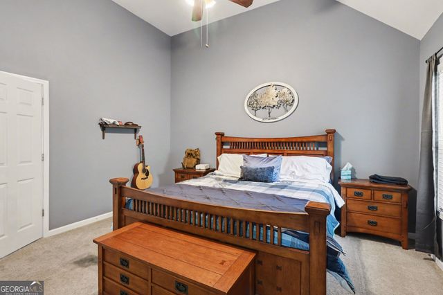 15 Indian Valley Way, Rydal, GA 30171