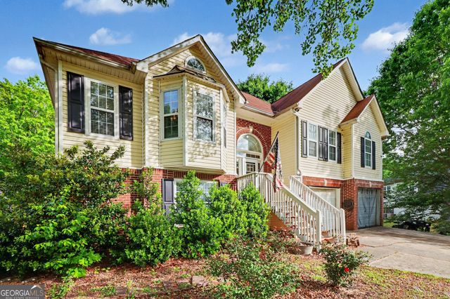 15 Indian Valley Way, Rydal, GA 30171