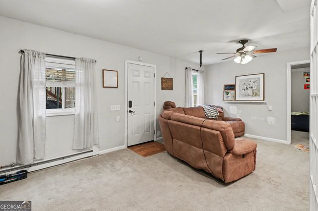 15 Indian Valley Way, Rydal, GA 30171