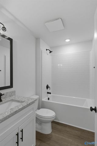 18054 Bellabon Drive, Athens, AL 35611