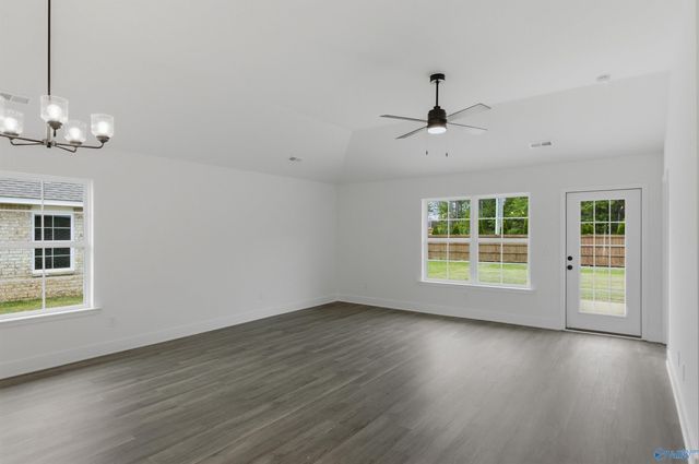 18054 Bellabon Drive, Athens, AL 35611