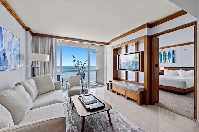 6801 Collins Ave 417, Miami Beach, FL 33141