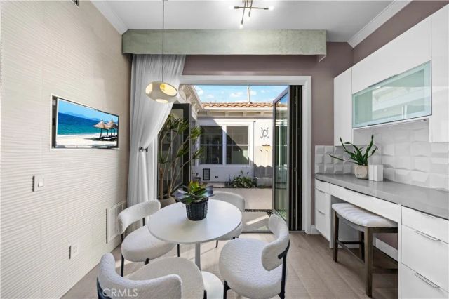58 Victoria, Newport Beach, CA 92660