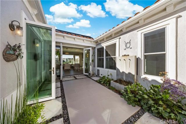 58 Victoria, Newport Beach, CA 92660