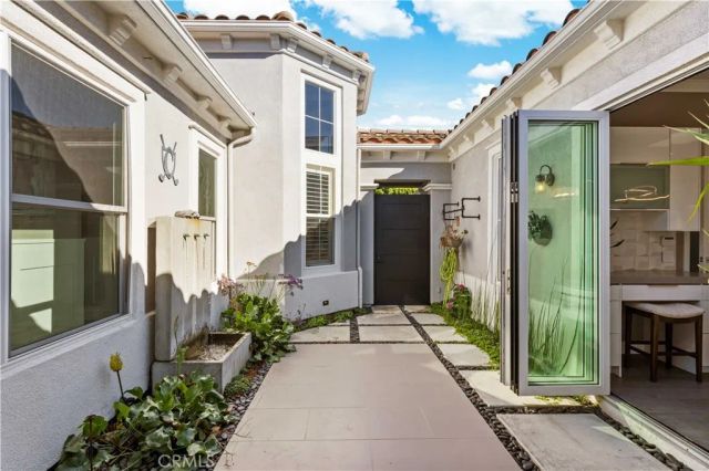 58 Victoria, Newport Beach, CA 92660