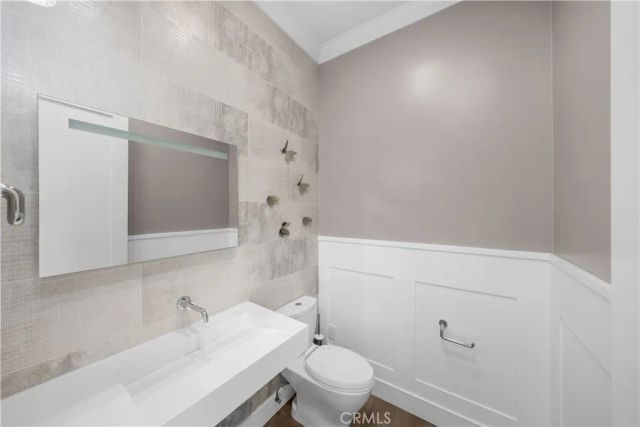 58 Victoria, Newport Beach, CA 92660