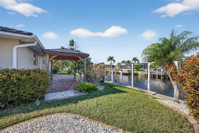 2424 SIERRA LANE, Punta Gorda, FL 33950