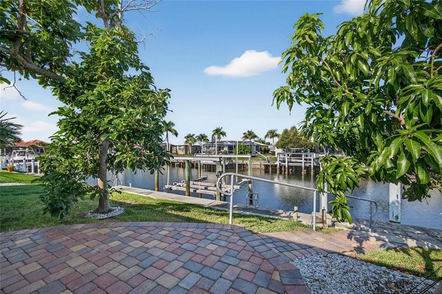 2424 SIERRA LANE, Punta Gorda, FL 33950
