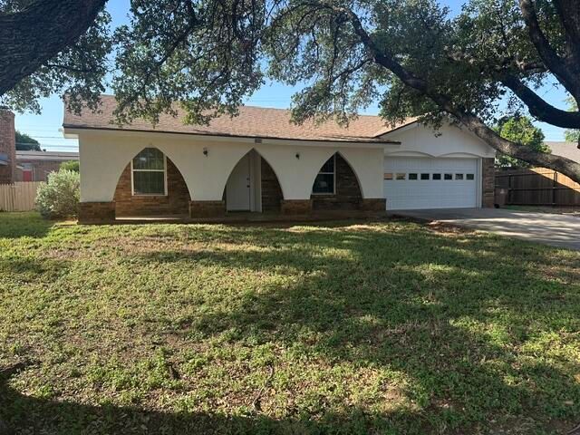 3909 Robin Hood Trail, San Angelo, TX 76901