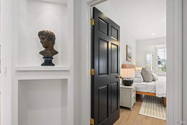 735 Johnson St, Healdsburg, CA 95448