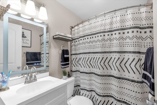 26 S Fairview Avenue, Niles, MI 49120