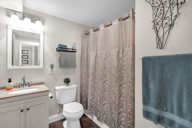 26 S Fairview Avenue, Niles, MI 49120