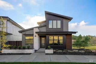 11725 N Rabbitbrush Way, Boise, ID 83714