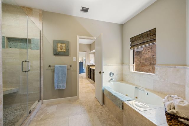 2826 Chaucer Drive, Montgomery, TX 77356