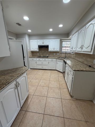 4108 Seabury Drive, Dallas, TX 75287