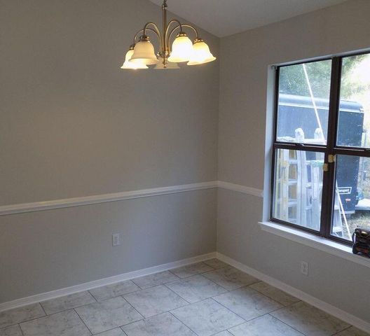 129 Oak Terrace Drive, Crestview, FL 32539