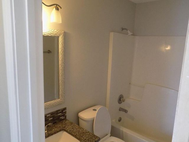 129 Oak Terrace Drive, Crestview, FL 32539