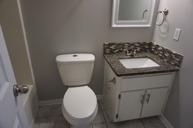 129 Oak Terrace Drive, Crestview, FL 32539