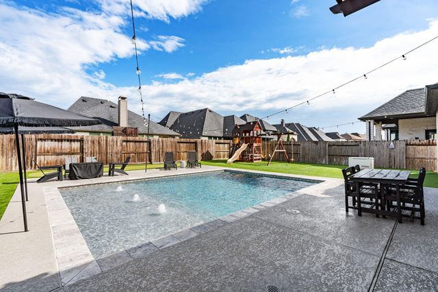 8815 Autumn Pine Drive, Missouri City, TX 77459