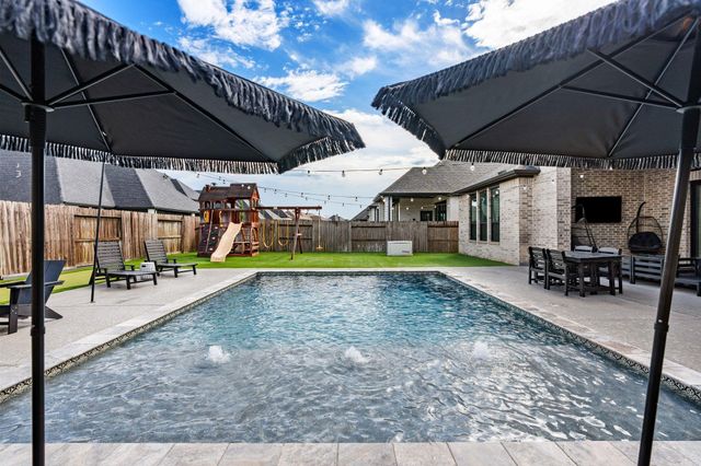 8815 Autumn Pine Drive, Missouri City, TX 77459