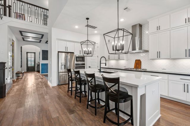 8815 Autumn Pine Drive, Missouri City, TX 77459
