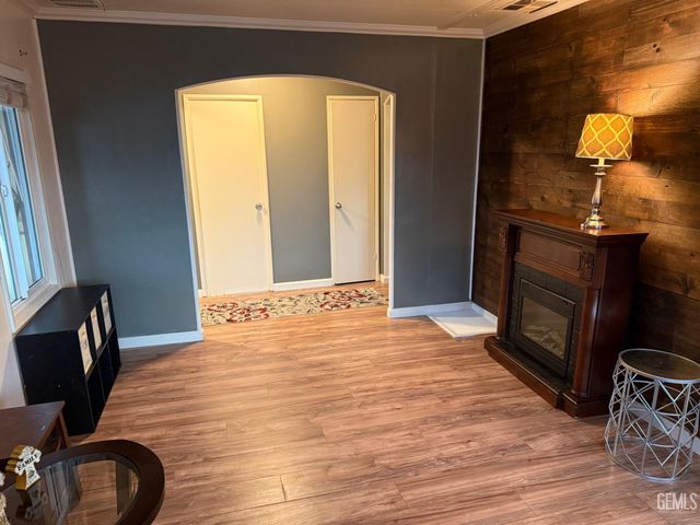 370 Petrol Road, Bakersfield, CA 93308