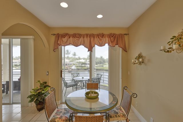 392 Spyglass Way, Jupiter, FL 33477
