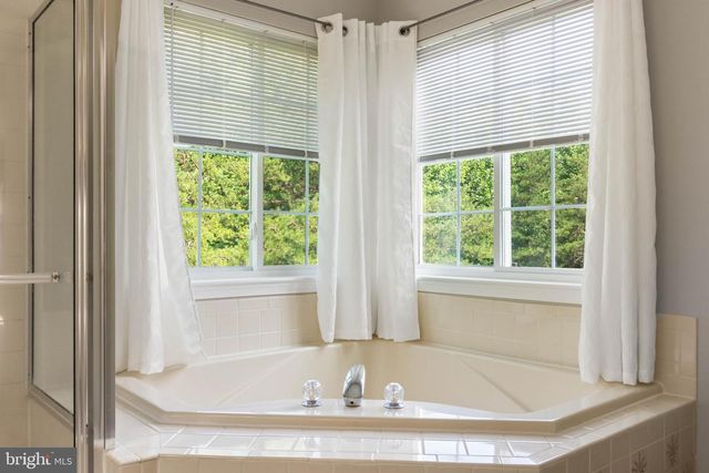 7424 BRANDENBURG CIR, Sykesville, MD 21784