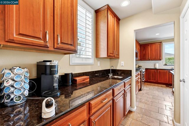 41 Galveston Bay Ct, Pittsburg, CA 94565