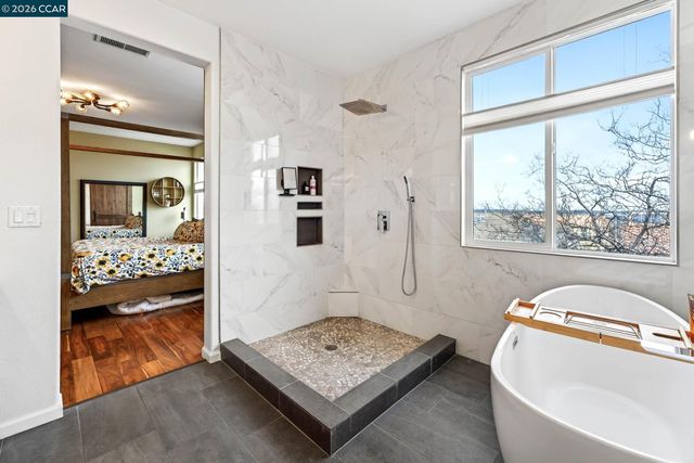 41 Galveston Bay Ct, Pittsburg, CA 94565