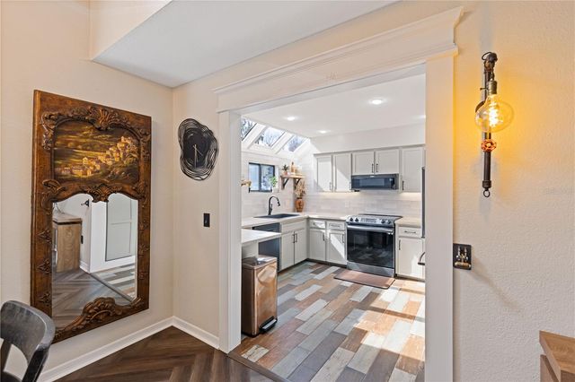 1621 NE 2ND STREET 101, Ocala, FL 34470