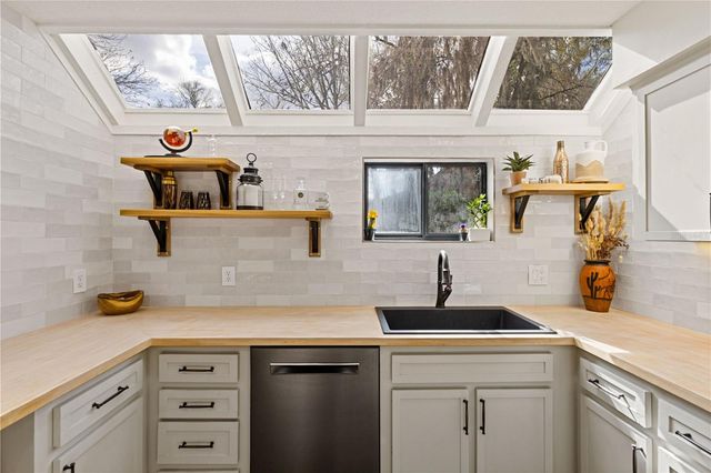 1621 NE 2ND STREET 101, Ocala, FL 34470