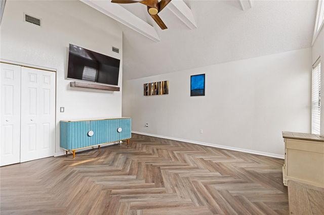 1621 NE 2ND STREET 101, Ocala, FL 34470