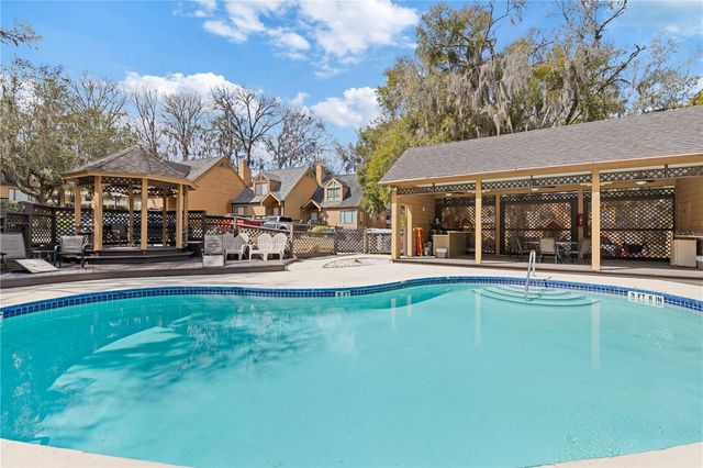 1621 NE 2ND STREET 101, Ocala, FL 34470