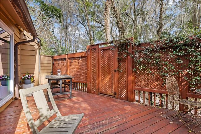 1621 NE 2ND STREET 101, Ocala, FL 34470