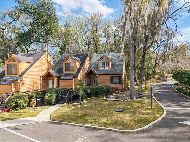 1621 NE 2ND STREET 101, Ocala, FL 34470